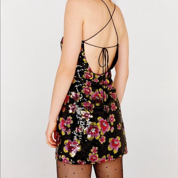 For Love & Lemons NWT Black Pink Sequin San Junipero Floral Mini Dress Medium - Picture 9 of 15